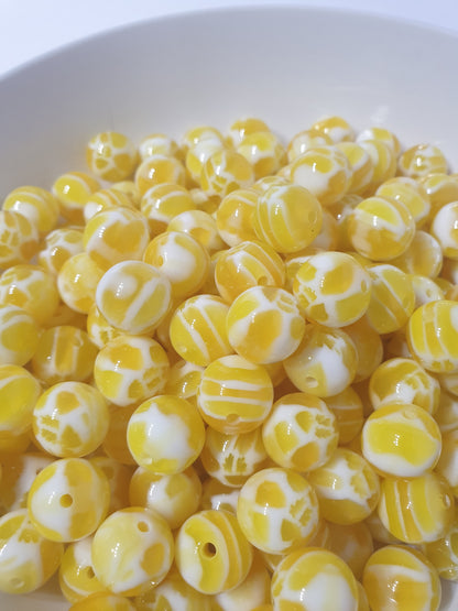 Round Yellow Jelly Chunk beads. 16mm. Unusual and beautiful for jewellery and beadable blanks.
