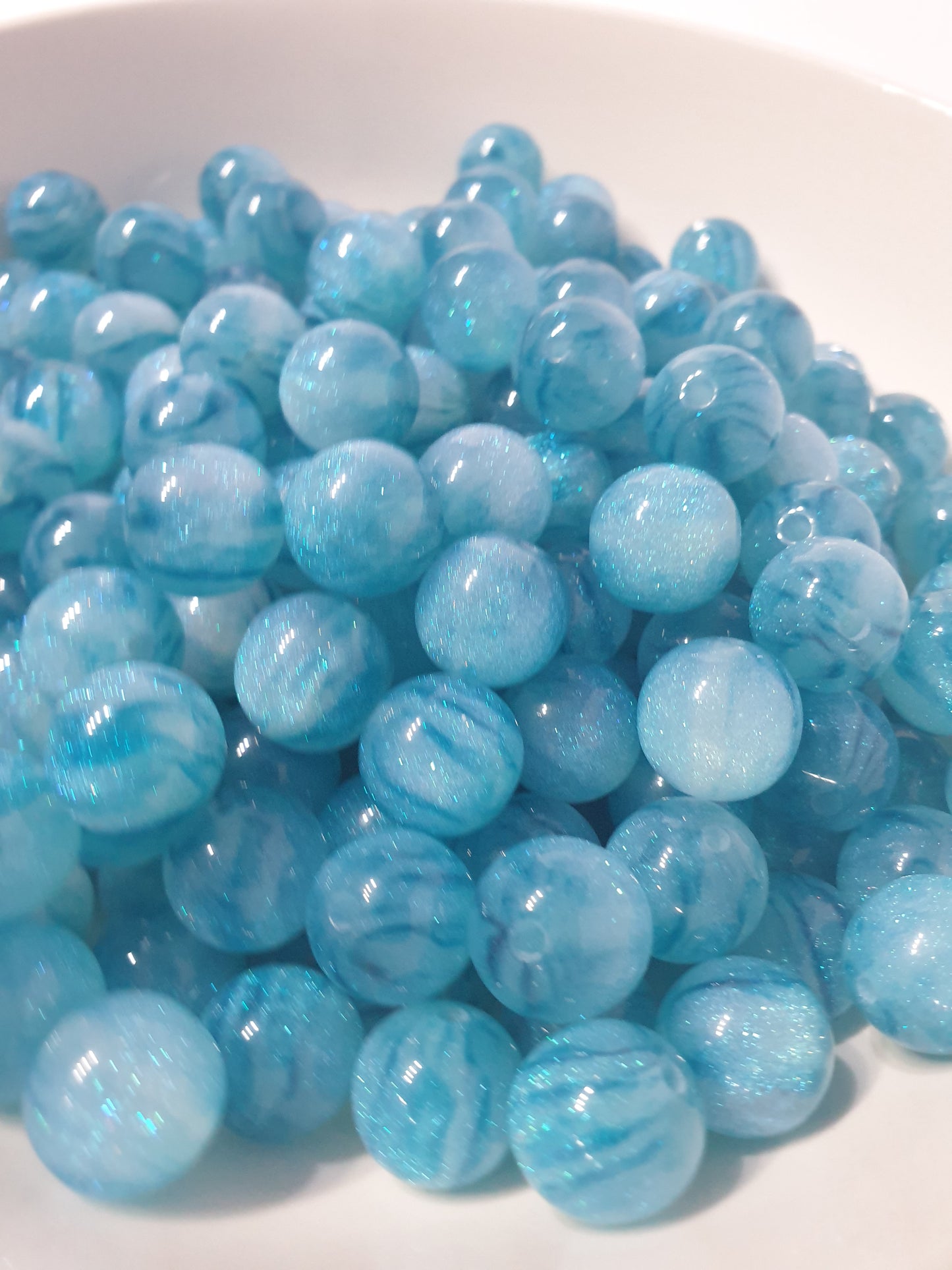 Round Teal Glitter beads. 16mm. Many colours in this collection. Perfect for your jewellery and beaded blanks.