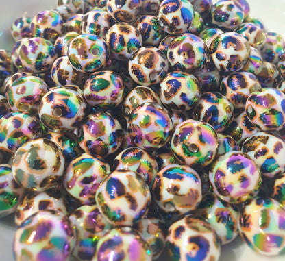 Round 16mm Leopard Print beads. With Rainbow UV shine. Perfect for jewellery and beaded blanks.