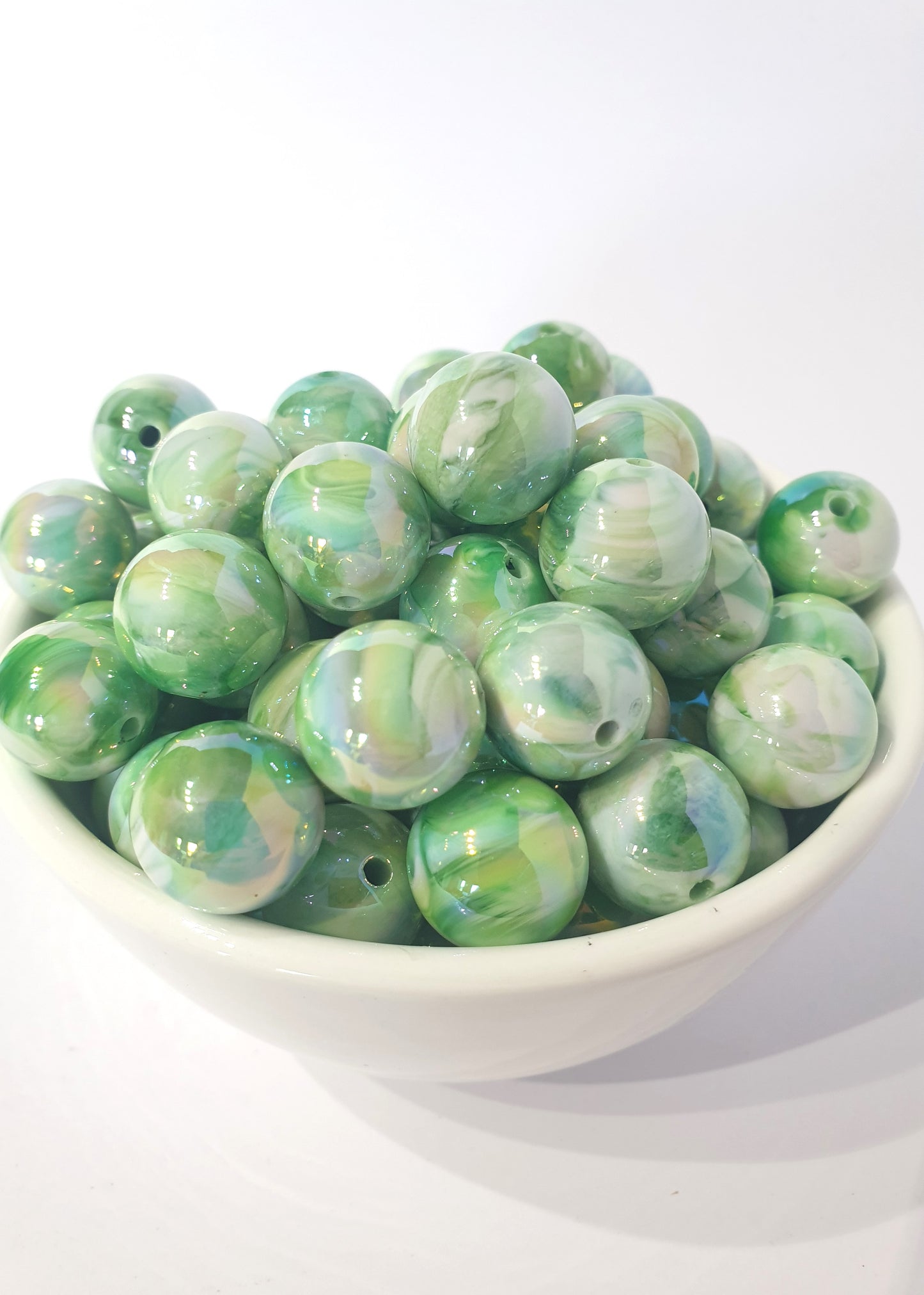 Round Marble Swirl Green beads with UV finish. 16mm. Many colours to choose for jewellery and beadable blanks.