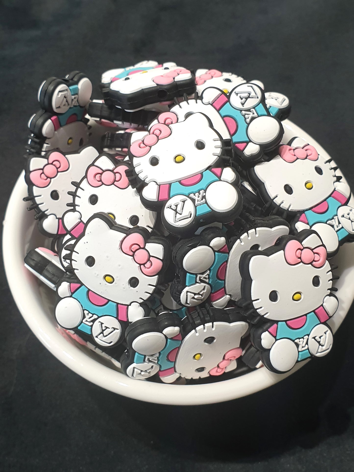 Kitty Focal Silicone. Can fit on pen.